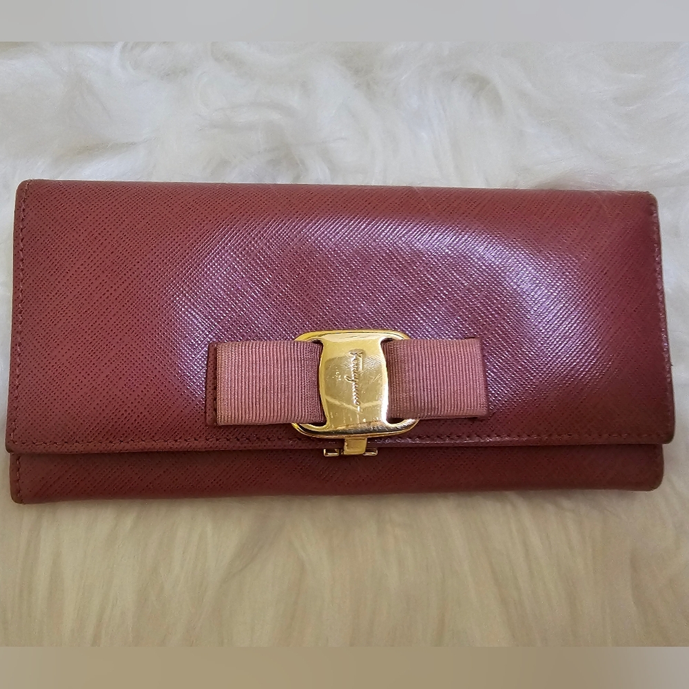 Salvatore Ferragamo Vara Ribbon Long Wallet Leather Blush Pink - Picture 1 of 13